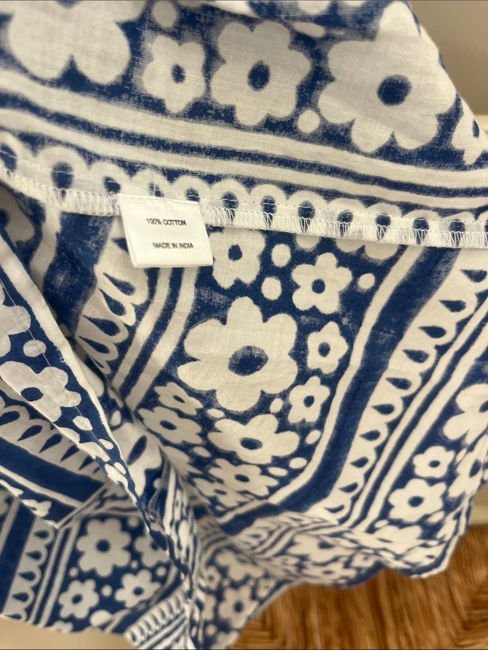 Tuckernuck Blue and White Floral-Print Mini Dress; Size Large. Pit to pit 18.5” - Picture 9 of 12